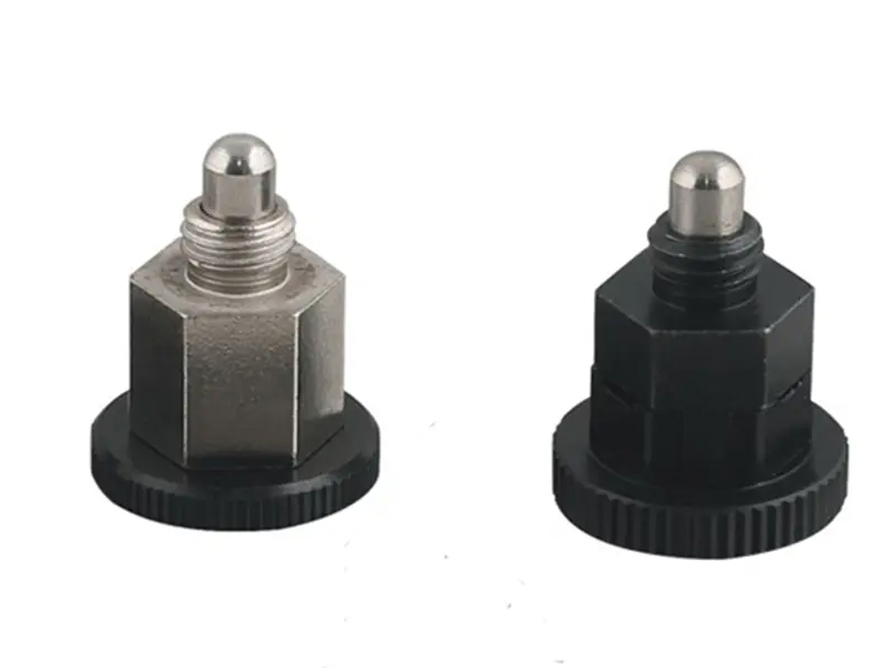 Rastbolzen aus Edelstahl in rauen Umgebungen: Korrosion, Nassreinigung und Hygienedesign