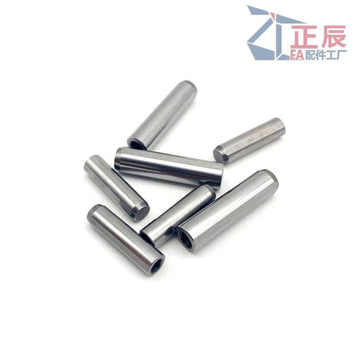 Präzisions-Passstift, gerade, einseitig mit Gewinde +0,01/+0,005 mm