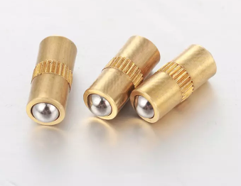 Was ist der Unterschied zwischen einem Federstößel und einem Kugelstößel?